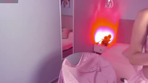 Ela online show from 10/25/25, 08:58