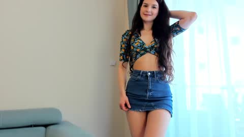 Ela online show from 03/04/25, 07:51