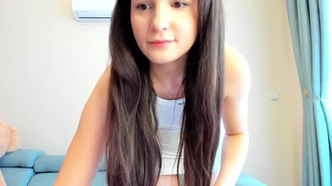 Ela online show from 09/22/25, 06:37