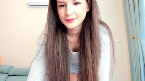 Ela online show from 10/05/25, 06:56