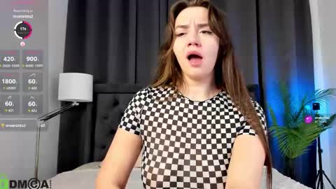 Mel online show from 03/25/26, 03:56