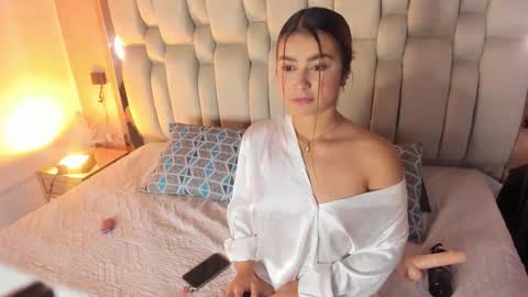 Ela online show from 03/03/26, 08:37