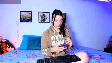 Elaia franco online show from 11/14/25, 07:12