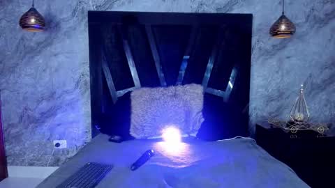 Snapshot of elaine6 chatting on 11/14/25, 05:44 eli online show from 11/14/25, 05:44