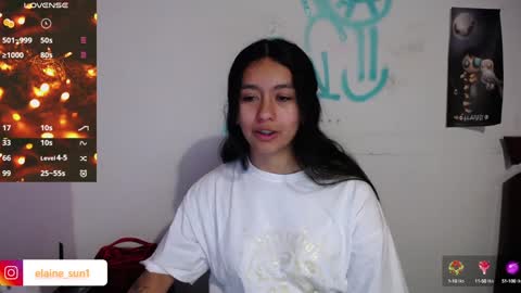Snapshot of elaine_sun chatting on 12/15/24, 04:18 Elaine eli online show from 12/15/24, 04:18