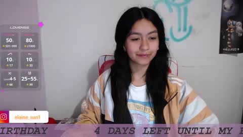 Snapshot of elaine_sun chatting on 01/22/25, 05:16 Elaine eli online show from 01/22/25, 05:16