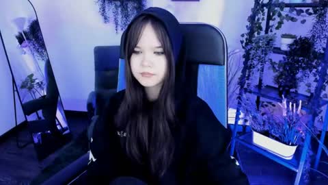 Your sweet girl online show from 04/25/26, 07:33