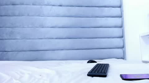 elaisaprincess online show from 02/18/25, 08:36