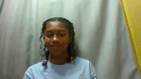 Snapshot of elaliealdy chatting on 09/13/25, 05:29 elaliealdy online show from 09/13/25, 05:29