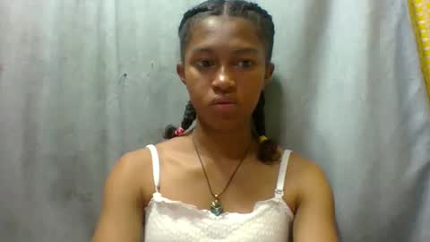 Snapshot of elaliealdy chatting on 09/17/25, 06:37 elaliealdy online show from 09/17/25, 06:37
