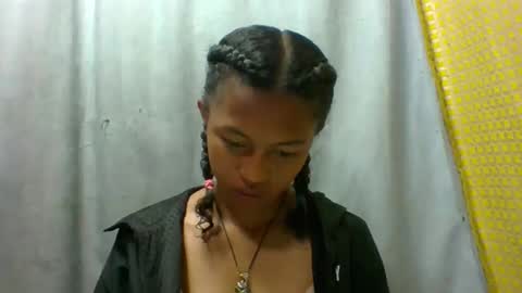 Snapshot of elaliealdy chatting on 09/22/25, 06:26 elaliealdy online show from 09/22/25, 06:26