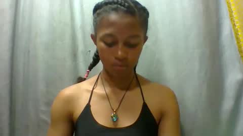 Snapshot of elaliealdy chatting on 09/25/25, 07:34 elaliealdy online show from 09/25/25, 07:34