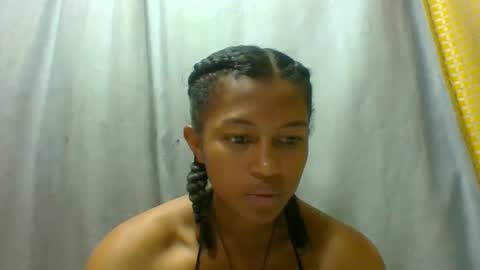 Snapshot of elaliealdy chatting on 09/30/25, 06:18 elaliealdy online show from 09/30/25, 06:18