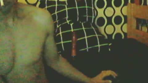 Snapshot of elallstar98 chatting on 09/28/25, 05:02 elallstar98 online show from 09/28/25, 05:02