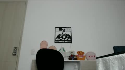 elandor online show from 11/15/25, 07:49