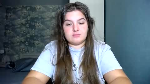 Elanis online show from 11/08/25, 06:40