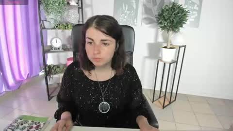 Snapshot of elara_starfall chatting on 06/15/26, 05:09 Marta online show from 06/15/26, 05:09