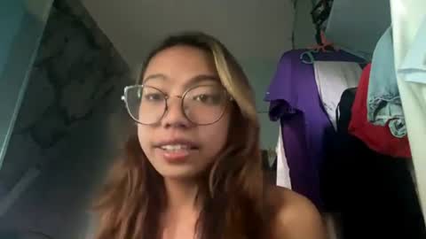 Snapshot of elarisserose chatting on 06/09/26, 12:00 Ela online show from 06/09/26, 12:00