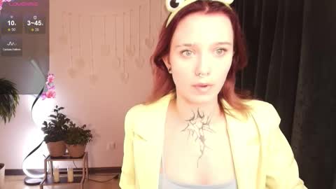 Snapshot of elastikiss chatting on 09/14/25, 02:44 elastikiss online show from 09/14/25, 02:44