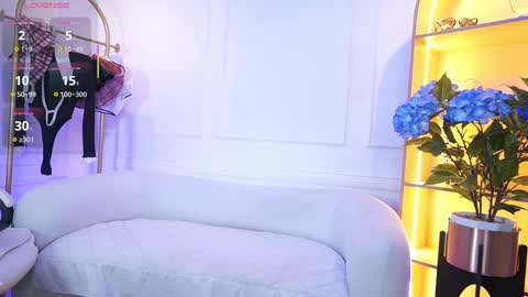 Elasummeer online show from 09/20/25, 11:44