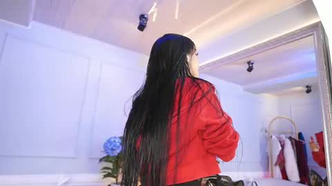 Elasummeer online show from 04/13/26, 11:59