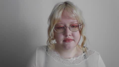 elayne_sweet online show from 03/01/26, 08:05