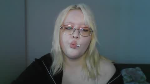elayne_sweet online show from 04/11/26, 08:07
