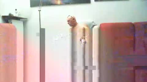 Snapshot of elbasca chatting on 11/02/25, 04:42 elbasca online show from 11/02/25, 04:42