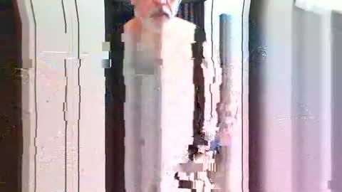 Snapshot of elbasca chatting on 02/17/26, 12:12 elbasca online show from 02/17/26, 12:12