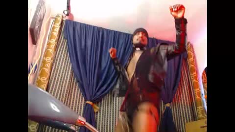 elcaballeroblack online show from 11/08/25, 03:07