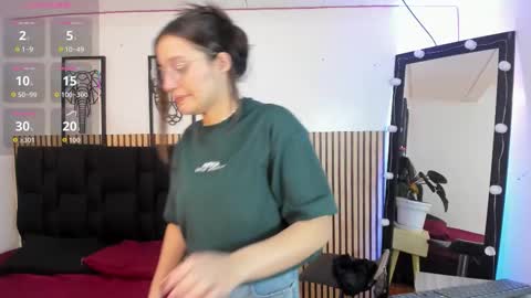 Elecktra online show from 11/26/25, 07:59