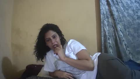 Snapshot of electra137 chatting on 02/26/26, 05:34 Isabella online show from 02/26/26, 05:34