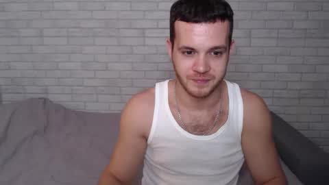 Alex online show from 11/08/25, 03:45