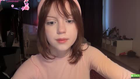 Snapshot of electric_woman chatting on 03/03/26, 02:45 Aleksa online show from 03/03/26, 02:45