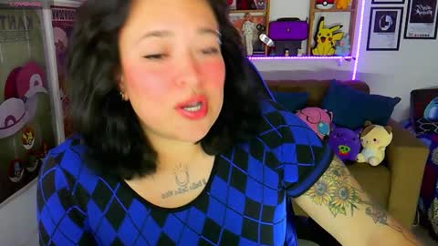 Alejandra online show from 10/06/25, 05:38