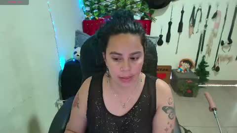 Snapshot of elektra_32 chatting on 07/16/26, 03:12 elektra online show from 07/16/26, 03:12