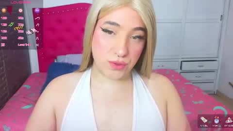 Snapshot of elektra_doll chatting on 07/22/26, 02:03 elektra_doll online show from 07/22/26, 02:03