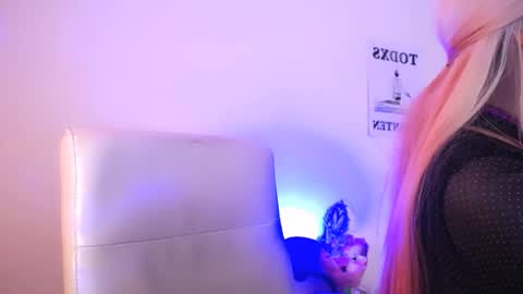  Elektra Sky  online show from 03/21/26, 10:13