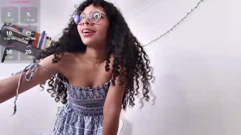 Snapshot of elektra_williams chatting on 01/19/25, 02:57 elektra_williams online show from 01/19/25, 02:57