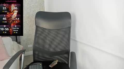 Elektraaa  online show from 03/28/26, 01:43