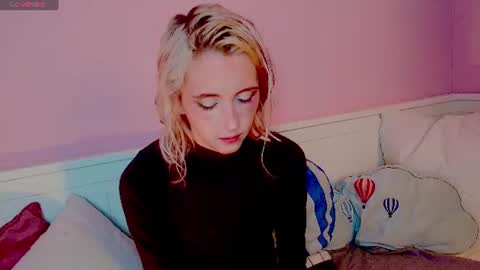 Elen  online show from 07/19/26, 05:33