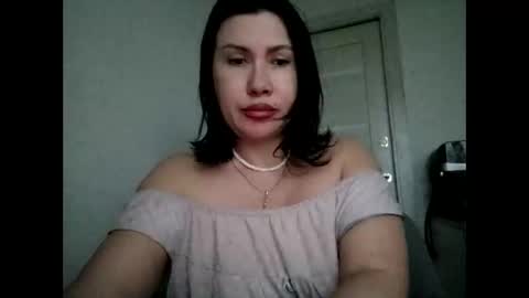 Snapshot of elena_555 chatting on 04/05/26, 02:53 ELENA 555 online show from 04/05/26, 02:53