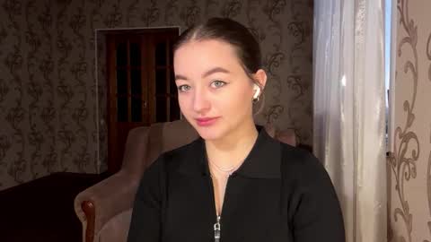 Mia online show from 03/08/26, 03:05