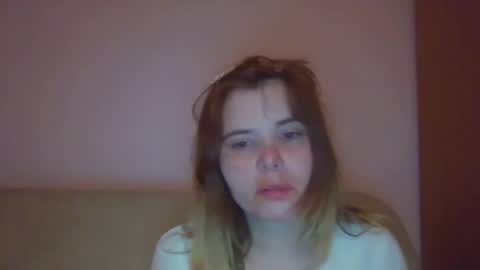 Snapshot of elenaflirt chatting on 11/06/25, 05:14 Elena online show from 11/06/25, 05:14