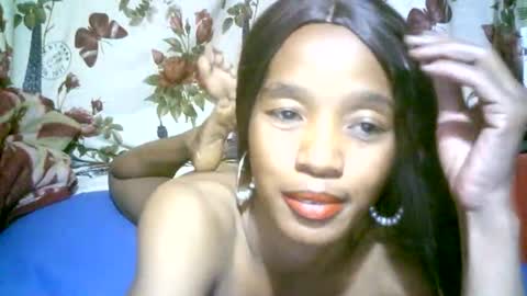 elenah013 online show from 10/10/25, 06:34
