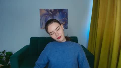 elenaoconar online show from 03/12/25, 12:36