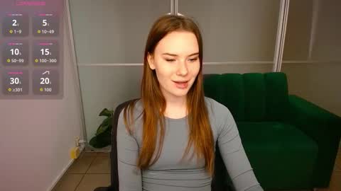 elenaoconar online show from 10/28/25, 10:08