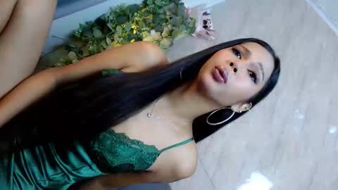 Call me Yours. online show from 12/15/25, 02:21