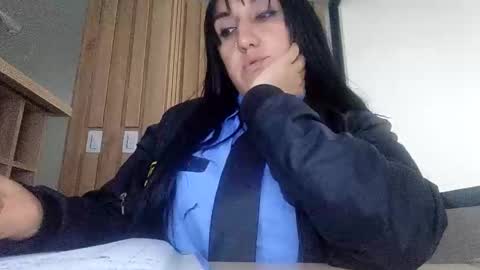 elenaramospulido online show from 09/26/25, 10:52