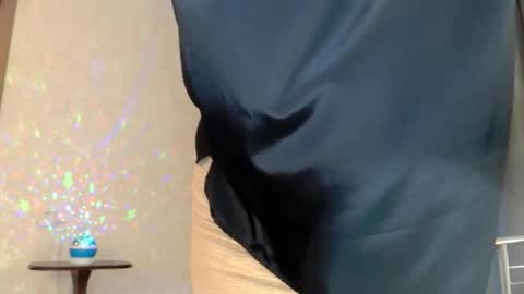 elenaza online show from 03/25/26, 09:43